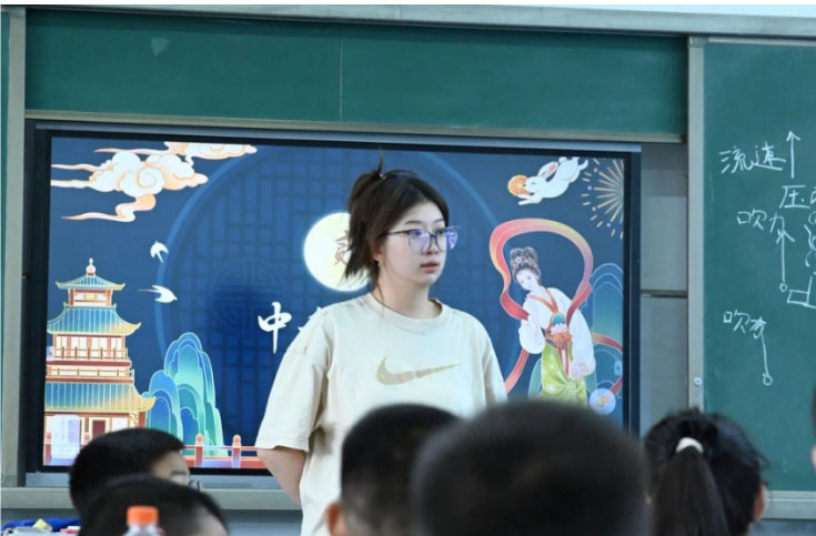 中秋節(jié)、元宵節(jié)……小朋友們知道的太多啦——以文化為帆，揚(yáng)風(fēng)雅之韻