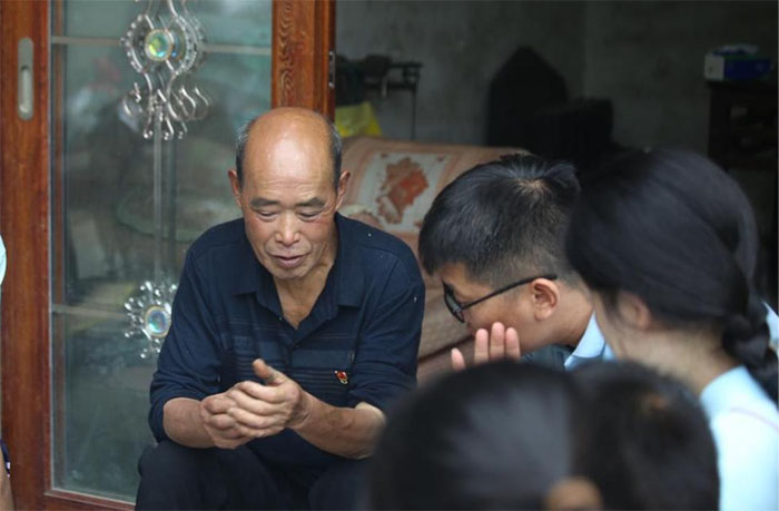 重外院學(xué)子三下鄉(xiāng)：“賡續(xù)紅色基因，聚力鄉(xiāng)村振興”