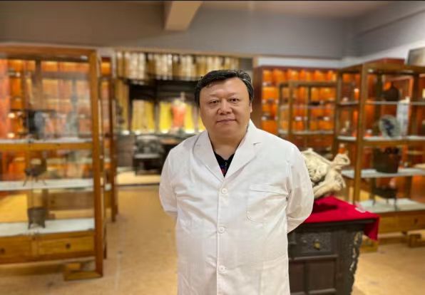 【一臨薪火實踐團】“世代傳承濟蒼生，發(fā)揚中醫(yī)傳古今”薪火實踐團杏林偵察小分隊尋訪河南省級非遺傳承人郭振陽
