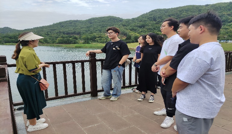在離月亮最近的地方，赴鄉(xiāng)村振興之約