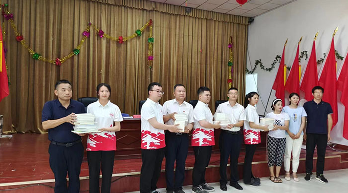 “推廣普及林果精深加工先進(jìn)實(shí)用技術(shù)，努力促進(jìn)科技成果轉(zhuǎn)化”宣講團(tuán)赴且末縣開展三下鄉(xiāng)暑期社會(huì)實(shí)踐活動(dòng)