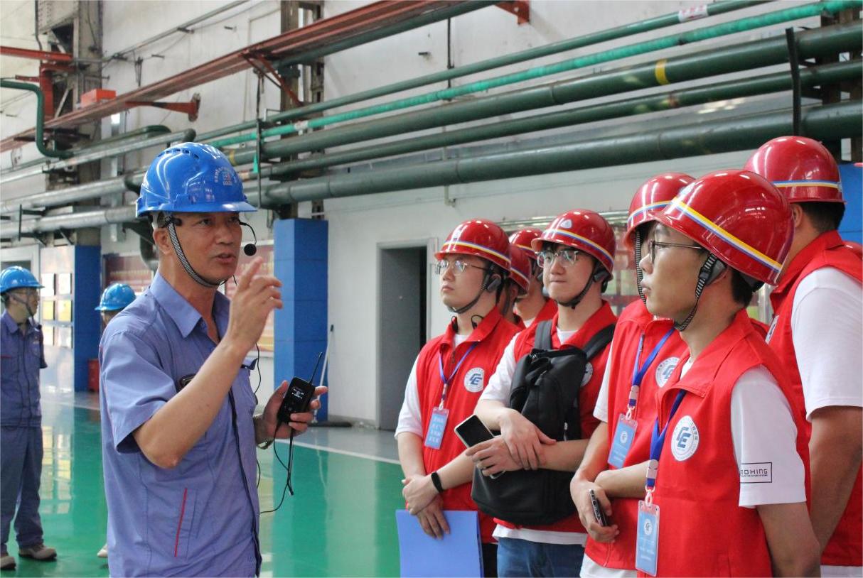哈爾濱理工大學電氣學院“菁耘龍江”促留省就業(yè)實踐團赴哈爾濱電機廠有限責任公司展調(diào)研座談
