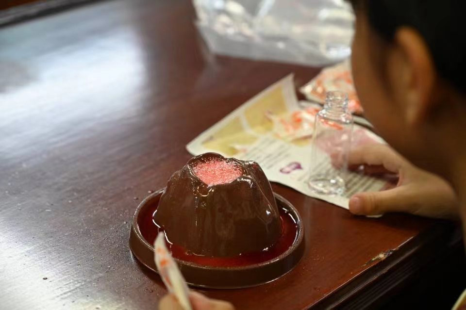 香飄七里，教潤(rùn)心田