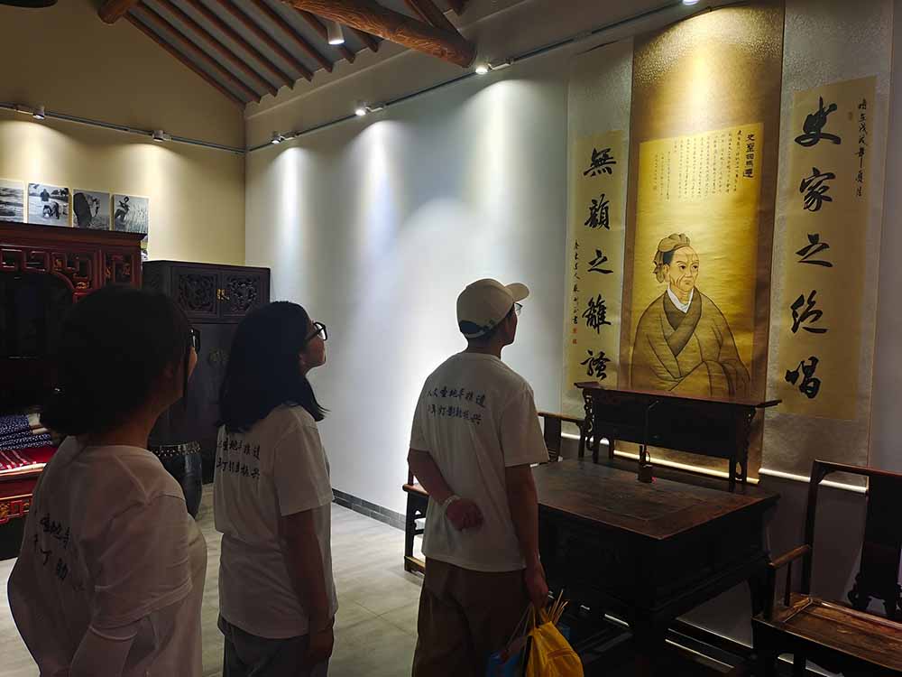 長安大學(xué)學(xué)子三下鄉(xiāng)：走進渭南非物質(zhì)文化遺產(chǎn)展示傳習(xí)館