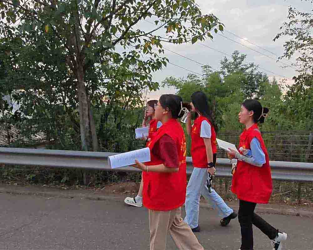 成都錦城學(xué)院學(xué)子三下鄉(xiāng)：深入走訪鄉(xiāng)村民眾，深化鞏固鄉(xiāng)村振興