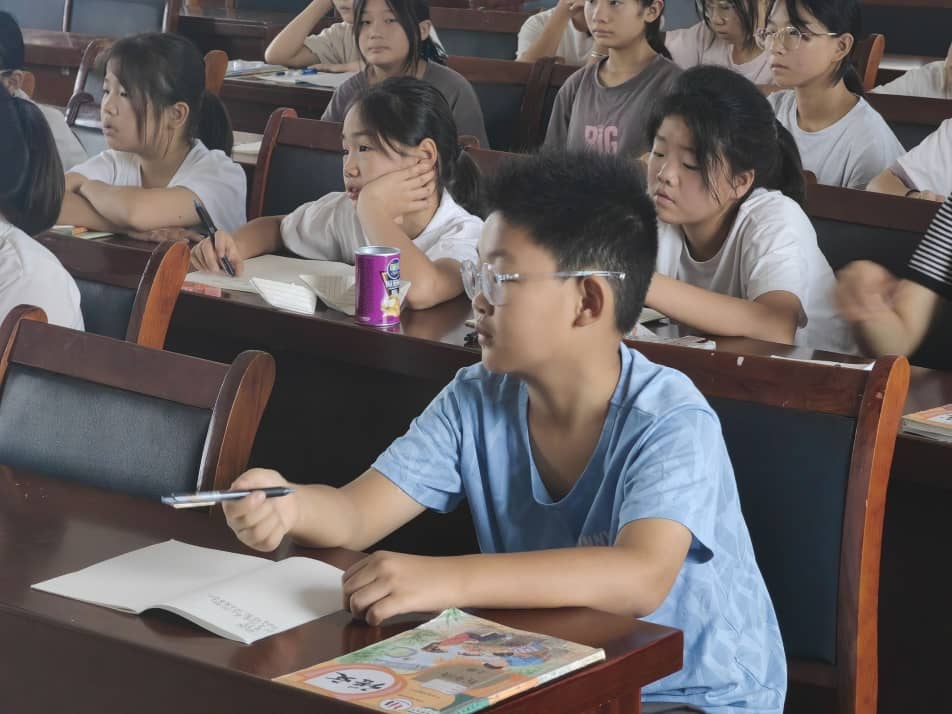合肥大學能源材料與化工學院“三葉草照亮鄉(xiāng)村夢，攜手共譜教育曲”暑期三下鄉(xiāng)社會實