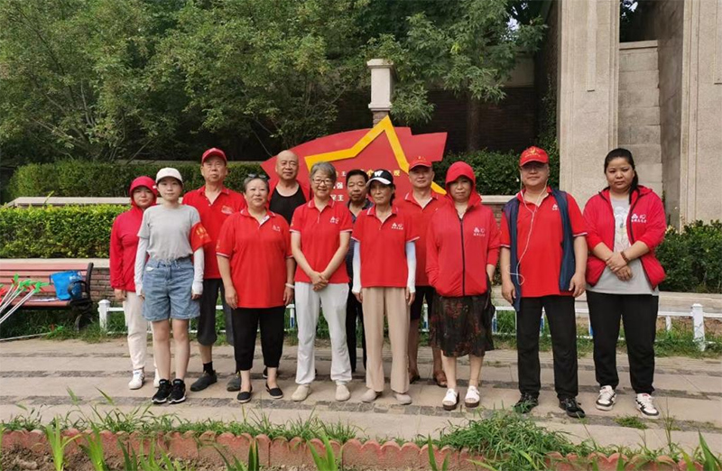 謙遜學(xué)習(xí)，實踐躬行，讓青春之花開在基層沃土