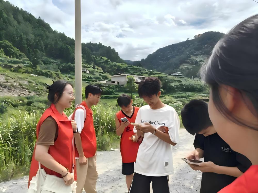 淮師大三下鄉(xiāng)|支教千里行，趣味授數(shù)學(xué)