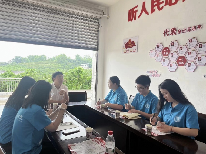 青春揚(yáng)帆，共筑鄉(xiāng)村振興夢