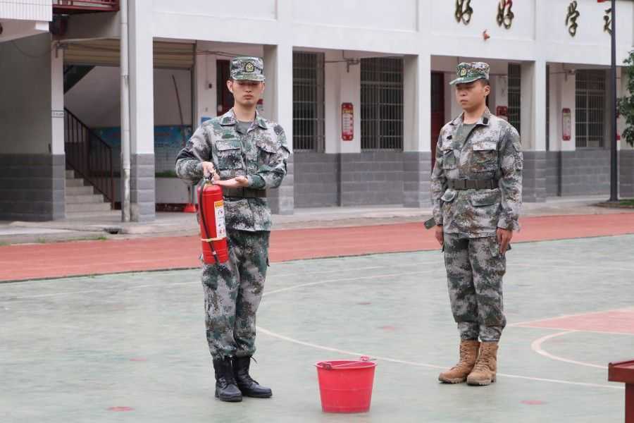 國防教育潤啟童心，紅色基因永傳承 ——木腳村開展國防動(dòng)員 教育聯(lián)學(xué)活動(dòng)