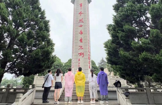 紅色信陽行，共筑愛國心