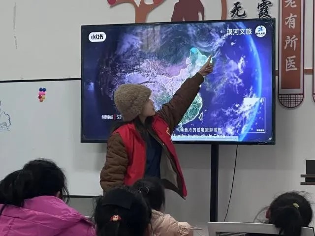 山東大學(xué)小樹(shù)林支教調(diào)研團(tuán)（威海）燭夢(mèng)隊(duì)支教以智育為根，促進(jìn)全面發(fā)展