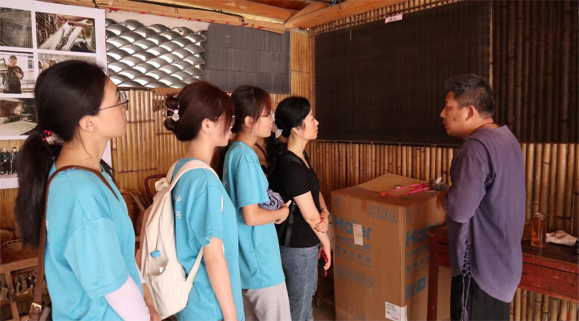 安農(nóng)大學(xué)子三下鄉(xiāng)：傳承與創(chuàng)新，探尋涇縣宣紙文化力量